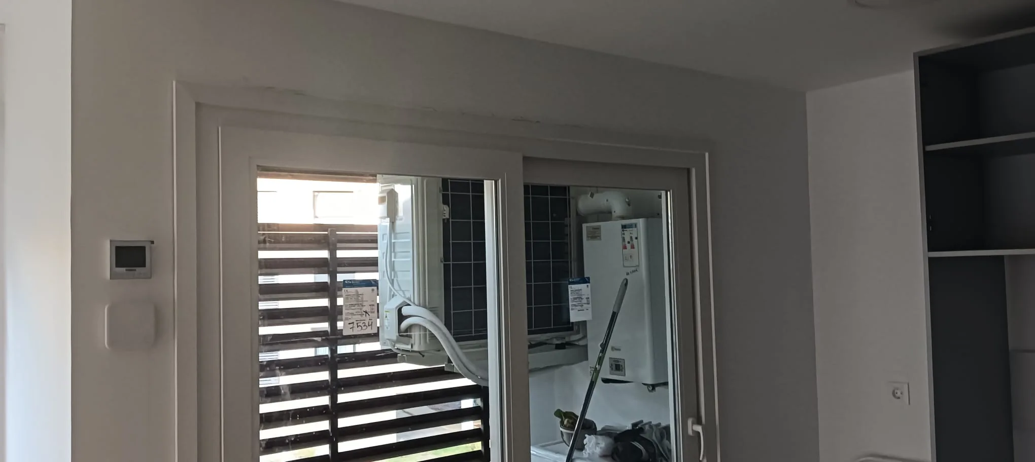 Instalación de ventanas de PVC y aluminio de alta eficiencia térmica - ven 4